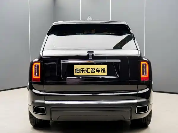 Rolls-Royce Cullinan 2022