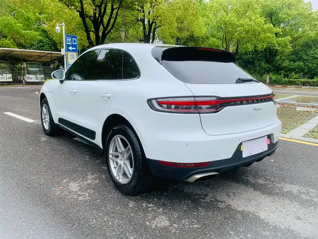 Porsche Macan 2020 — фото 7