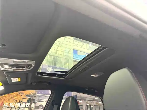 Hyundai Elantra 2022