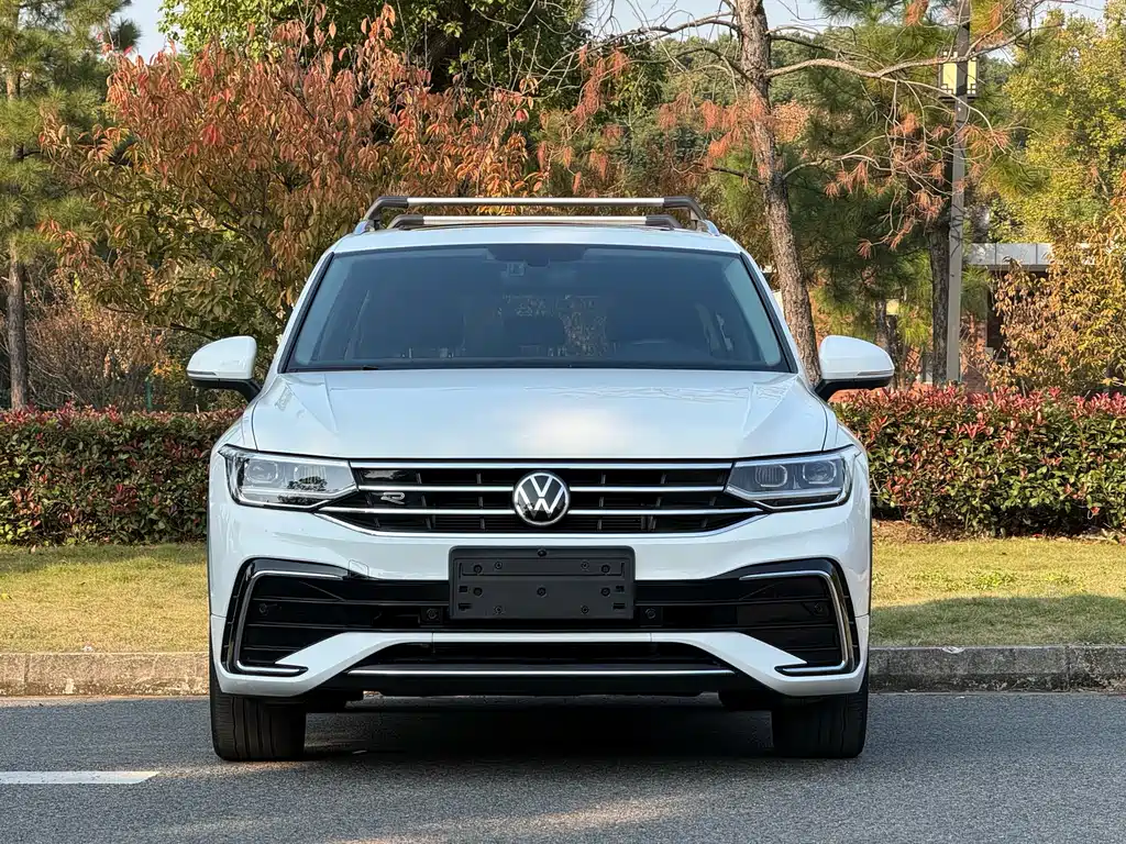 Volkswagen Tiguan L 2022