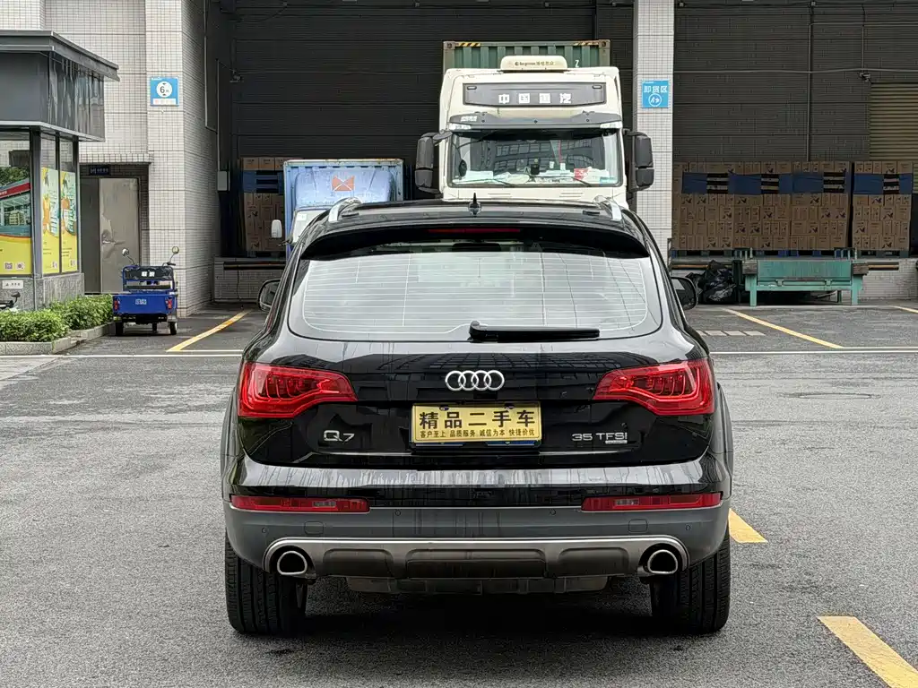 Audi Q7 2015 — фото 7