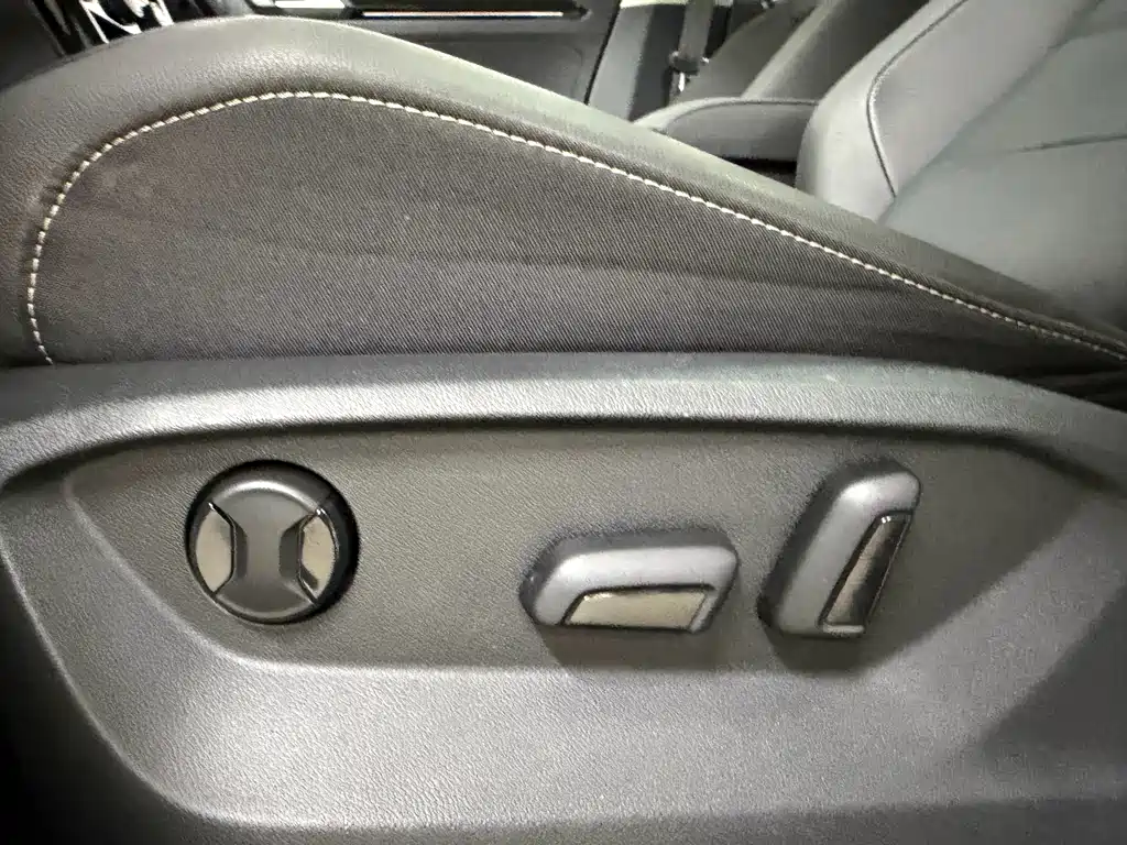 Volkswagen T-Roc 2022 — фото 18