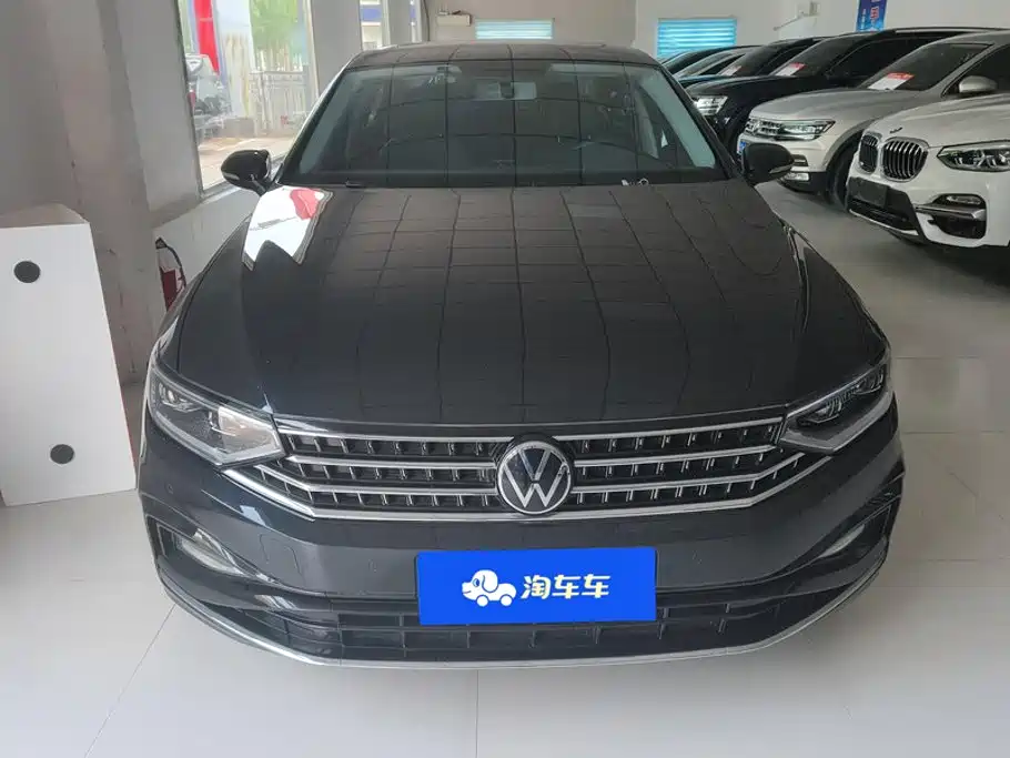 Volkswagen Magotan 2024
