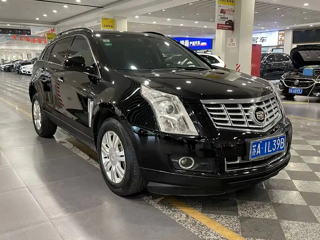 Cadillac SRX 2015 — фото 3