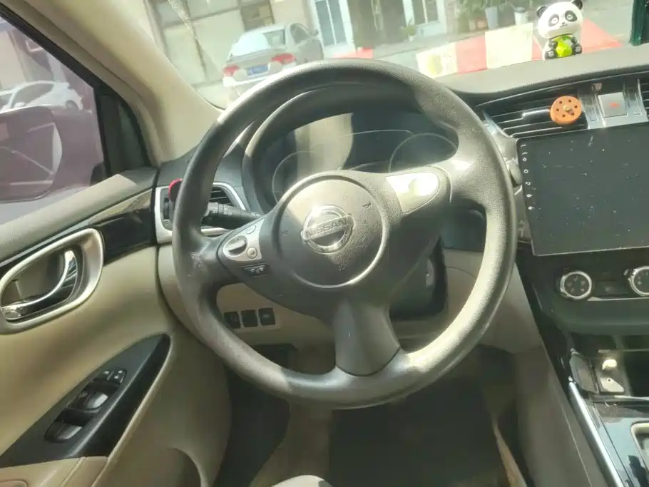 Nissan Sylphy 2016 — фото 15