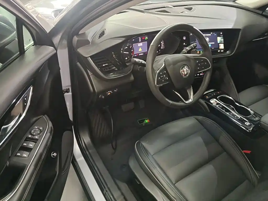 Buick Envision Plus 2023 — фото 16
