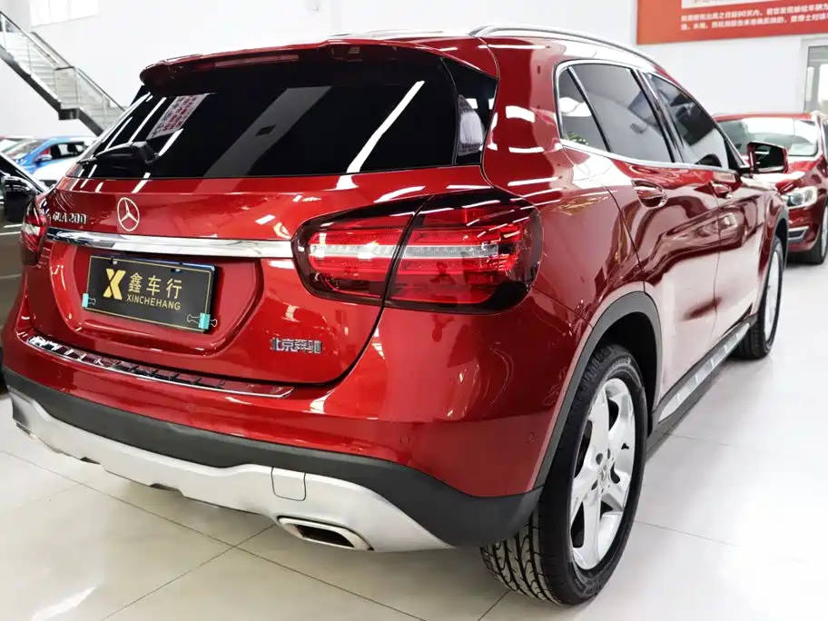 Mercedes-Benz GLA 2018 — фото 8