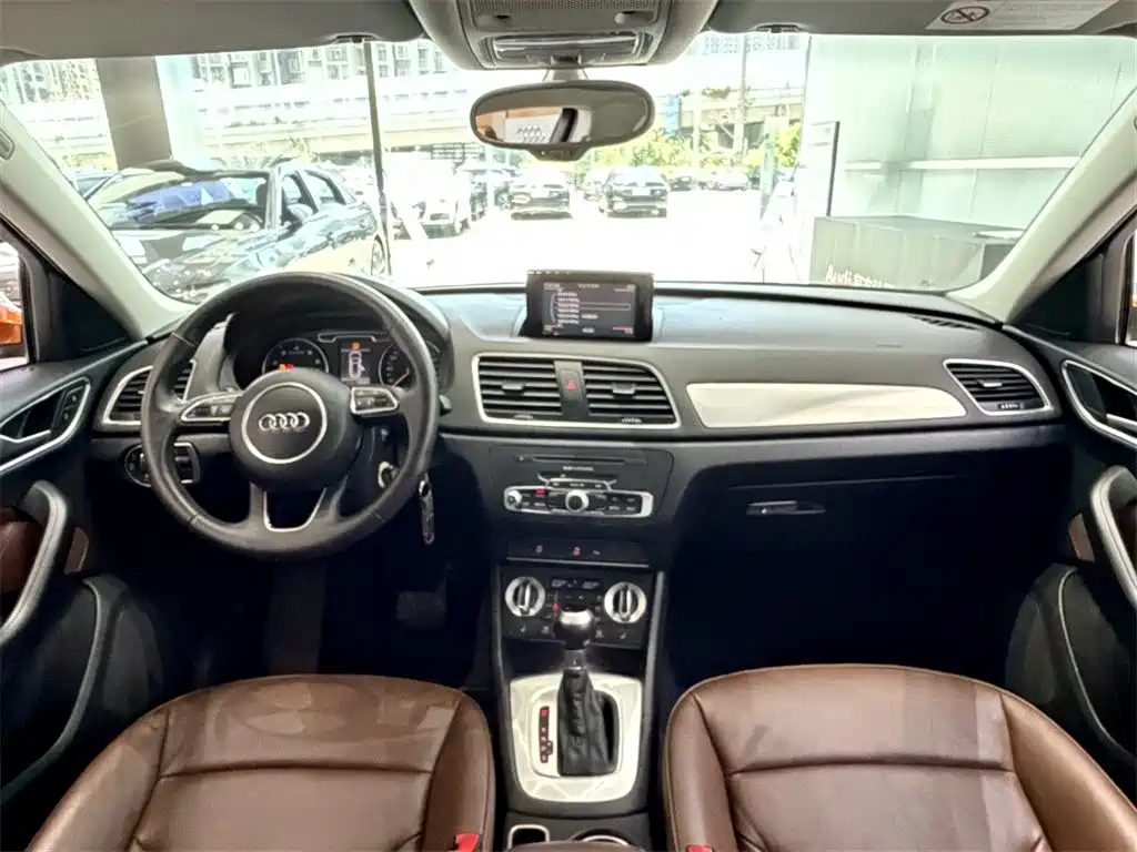 Audi Q3 2014