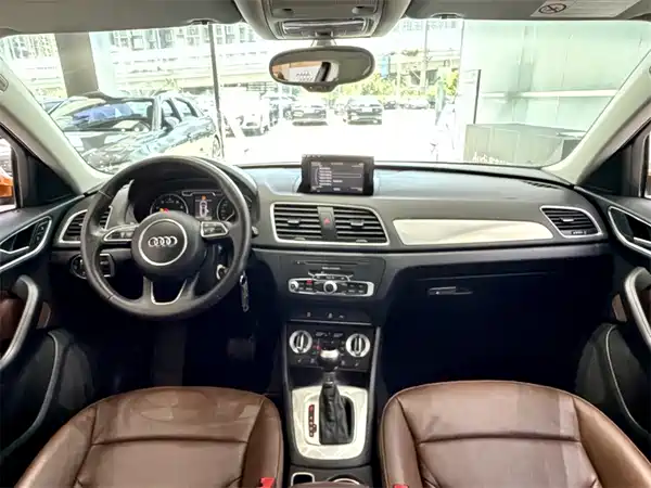 Audi Q3 2014