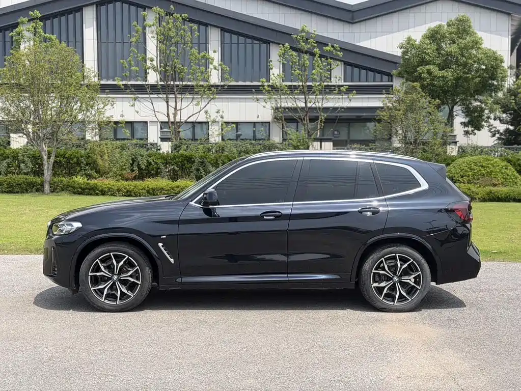 BMW X3 2022 — фото 3