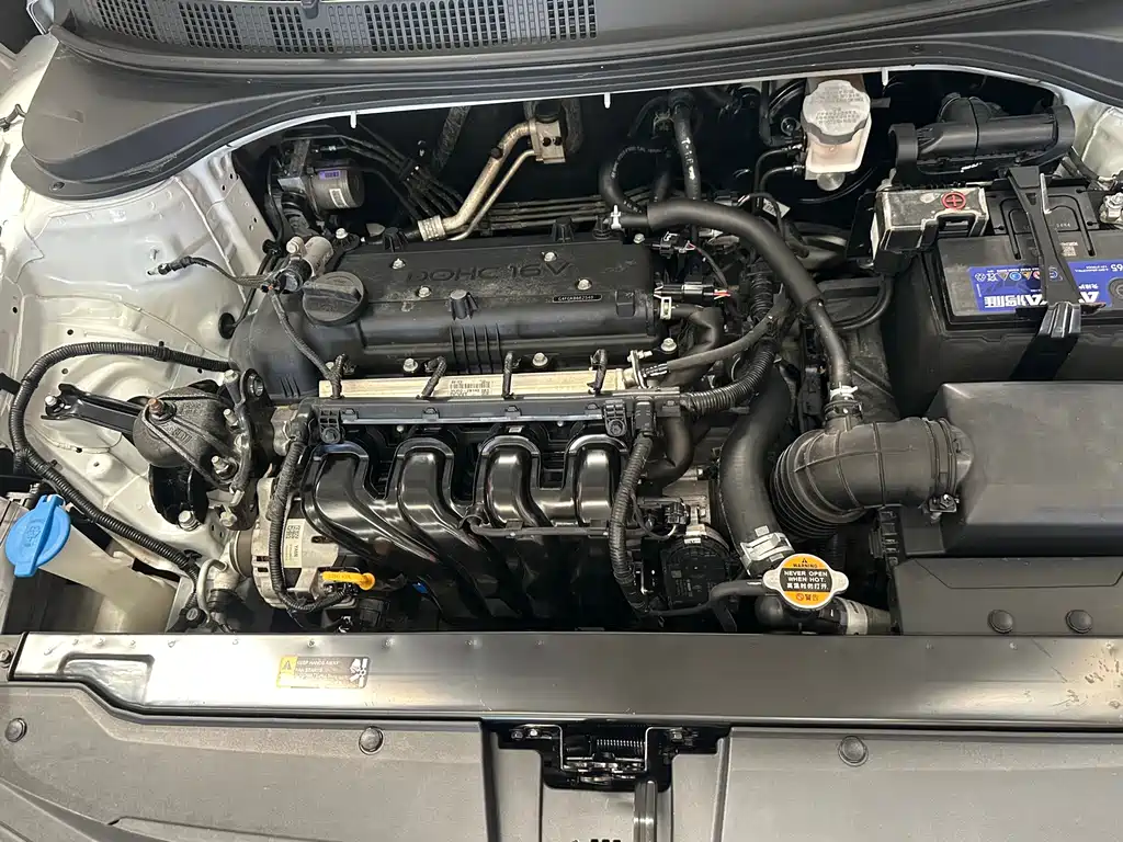 Hyundai Elantra 2019 — фото 23