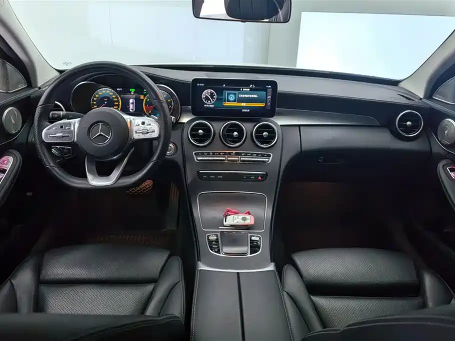 Mercedes-Benz C-Class 2021 — фото 12