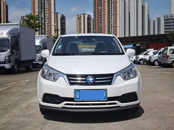 Venucia D50 2016