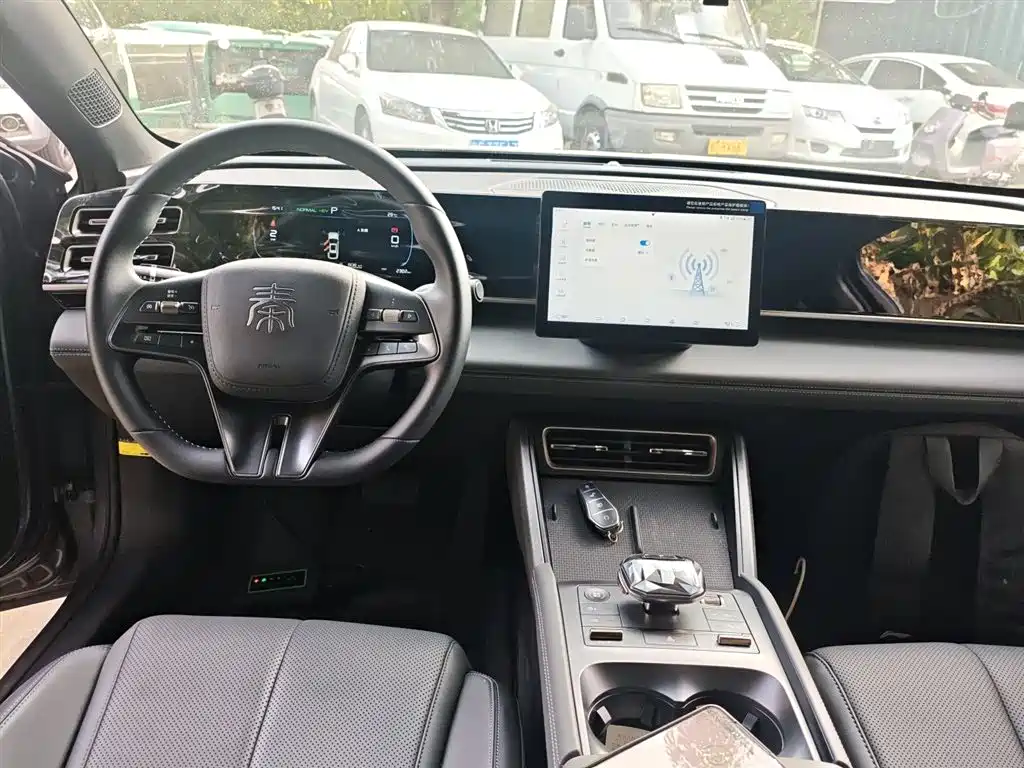 BYD Qin L 2024 — фото 10