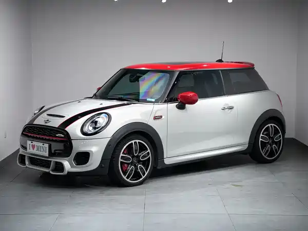 MINI JCW 2021