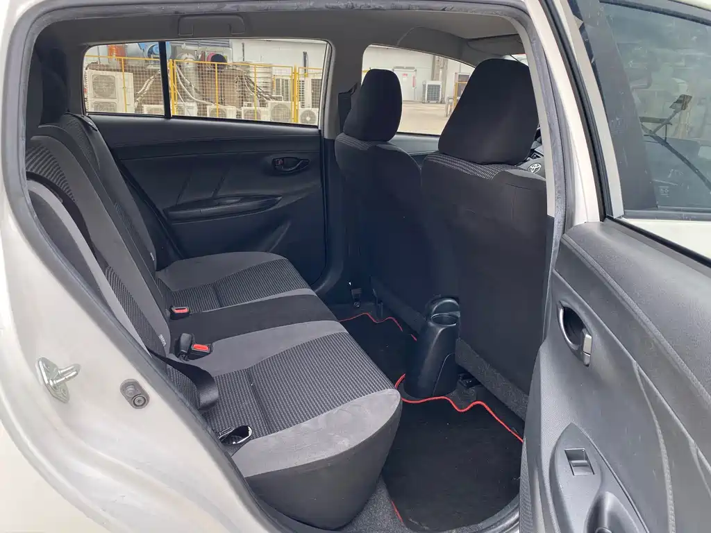 Toyota Vios FS 2023 — фото 15