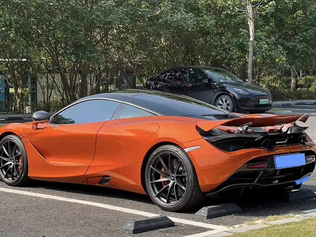 McLaren 720S 2019 — фото 6