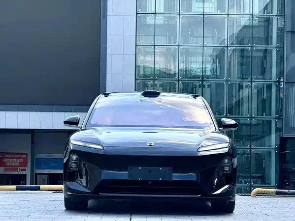 NIO ET5T 2025