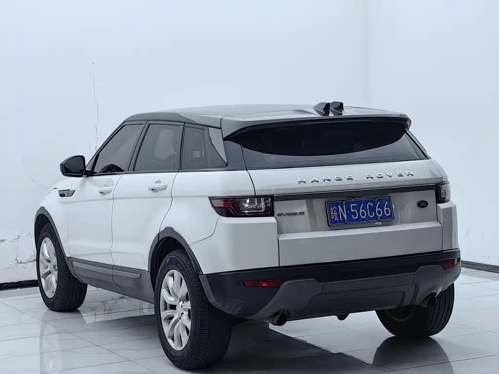 Land Rover Evoque 2017 — фото 12