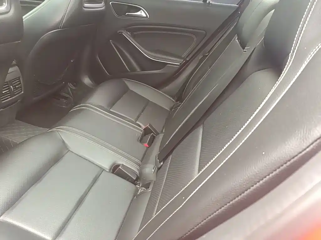 Mercedes-Benz GLA 2016 — фото 17
