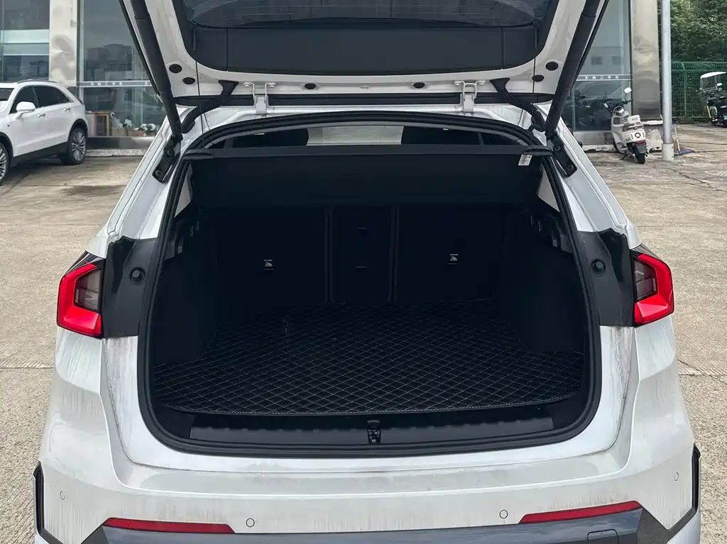 BMW X1 2024 — фото 15