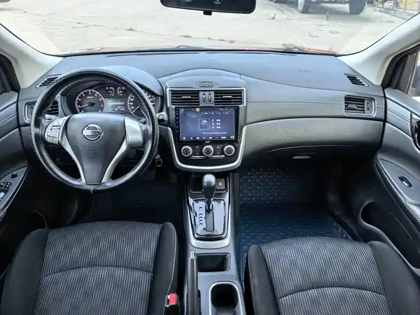 Nissan Tiida 2020