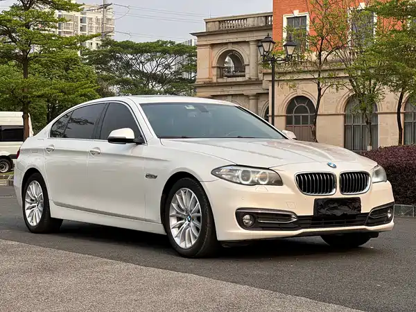 BMW 5 Series 2017