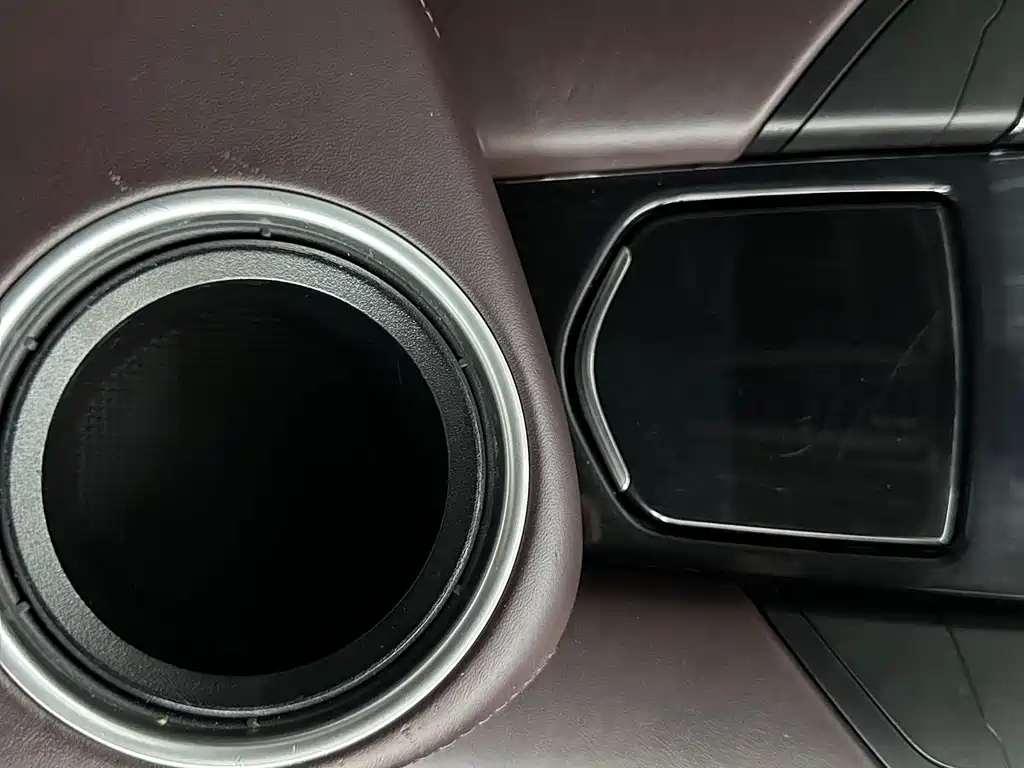 Porsche Panamera 2015 — фото 16