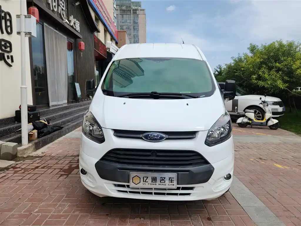 Ford Transit 2018 — фото 2