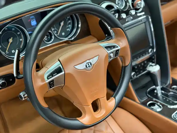 Bentley Continental 2017