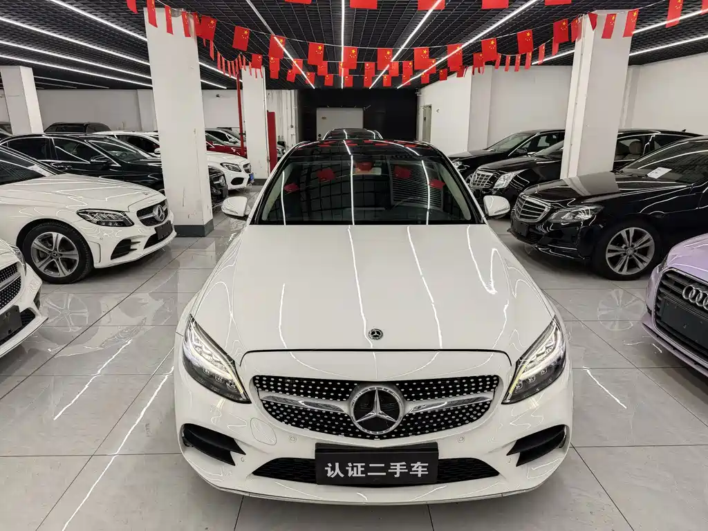 Mercedes-Benz C-Class 2020 — фото 1