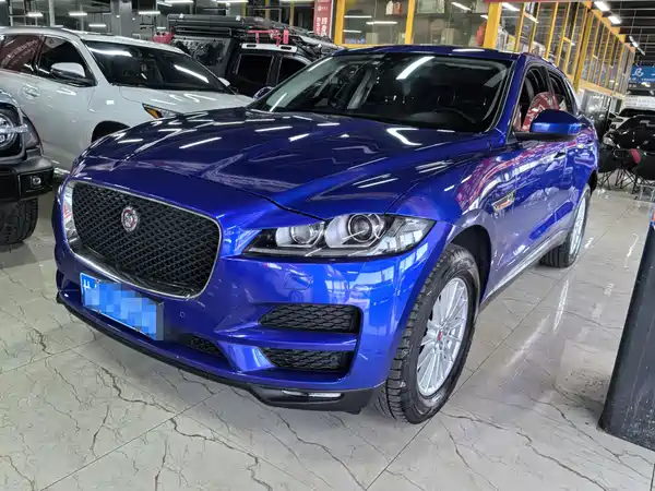 Jaguar F-PACE 2018