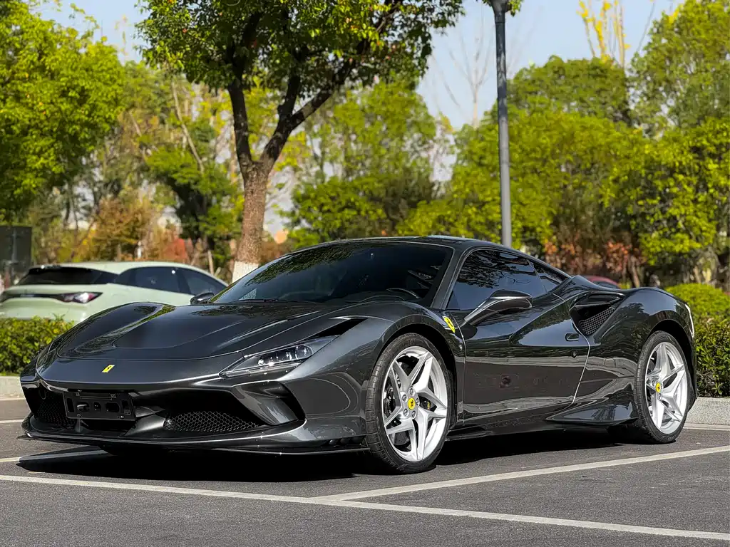 Ferrari F8 2021 — фото 25
