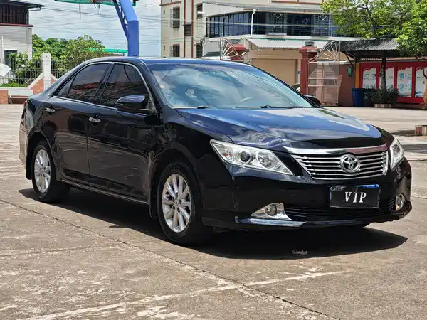 Toyota Camry 2014