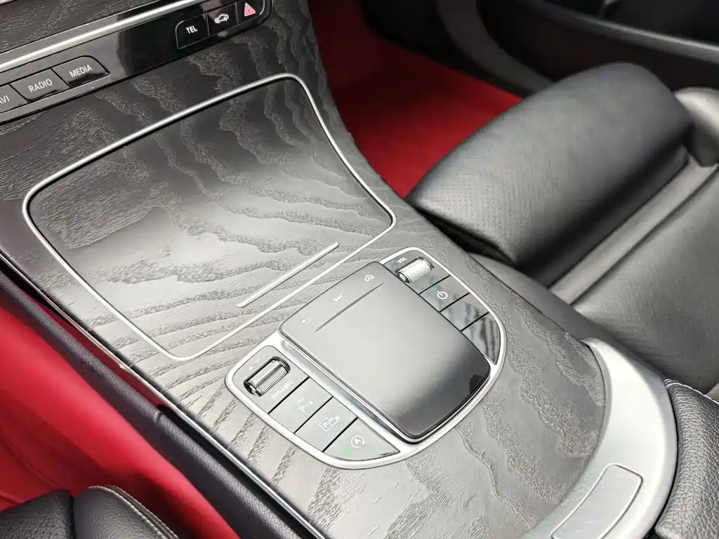Mercedes-Benz C-Class 2020 — фото 12