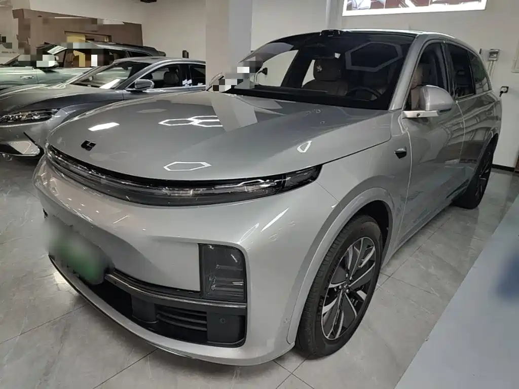 Li Auto Li L7 2025