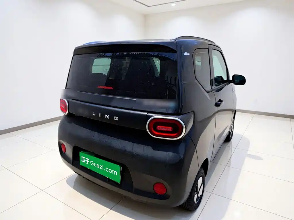 Wuling Hongguang MINIEV 2024