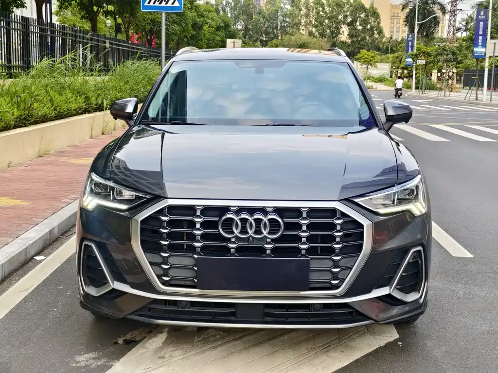 Audi Q3 2021 — фото 2
