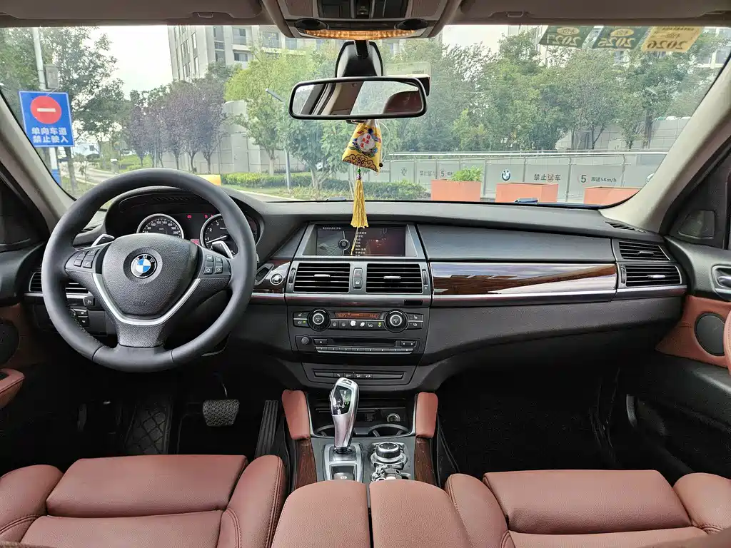 BMW X6 2013 — фото 16