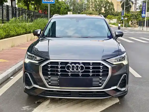 Audi Q3 2021