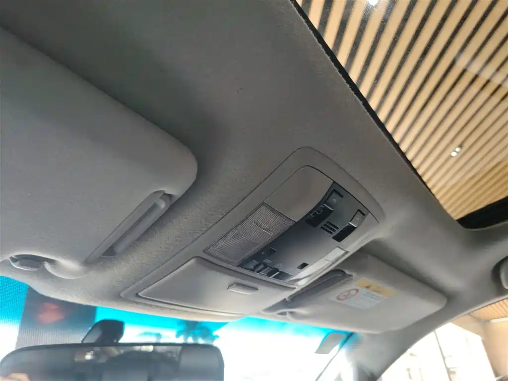 Toyota Prado 2018 — фото 18