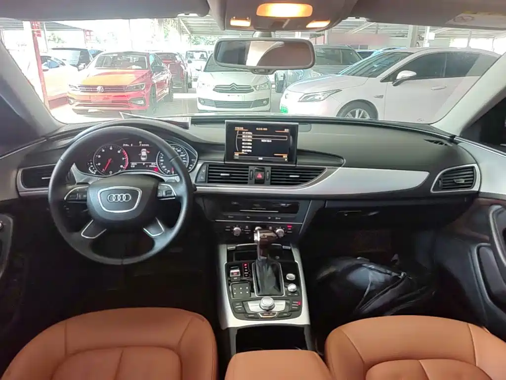 Audi A6L 2015 — фото 10
