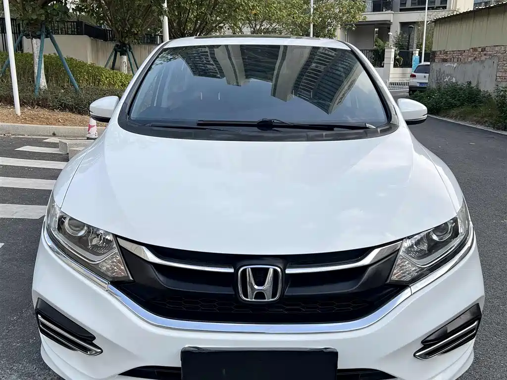 Honda Jade 2019 — фото 15