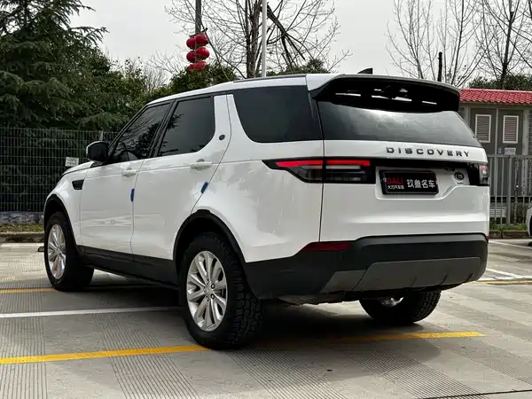 Land Rover Discovery 2019