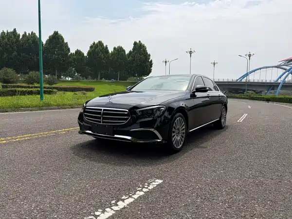 Mercedes-Benz E-Class 2017