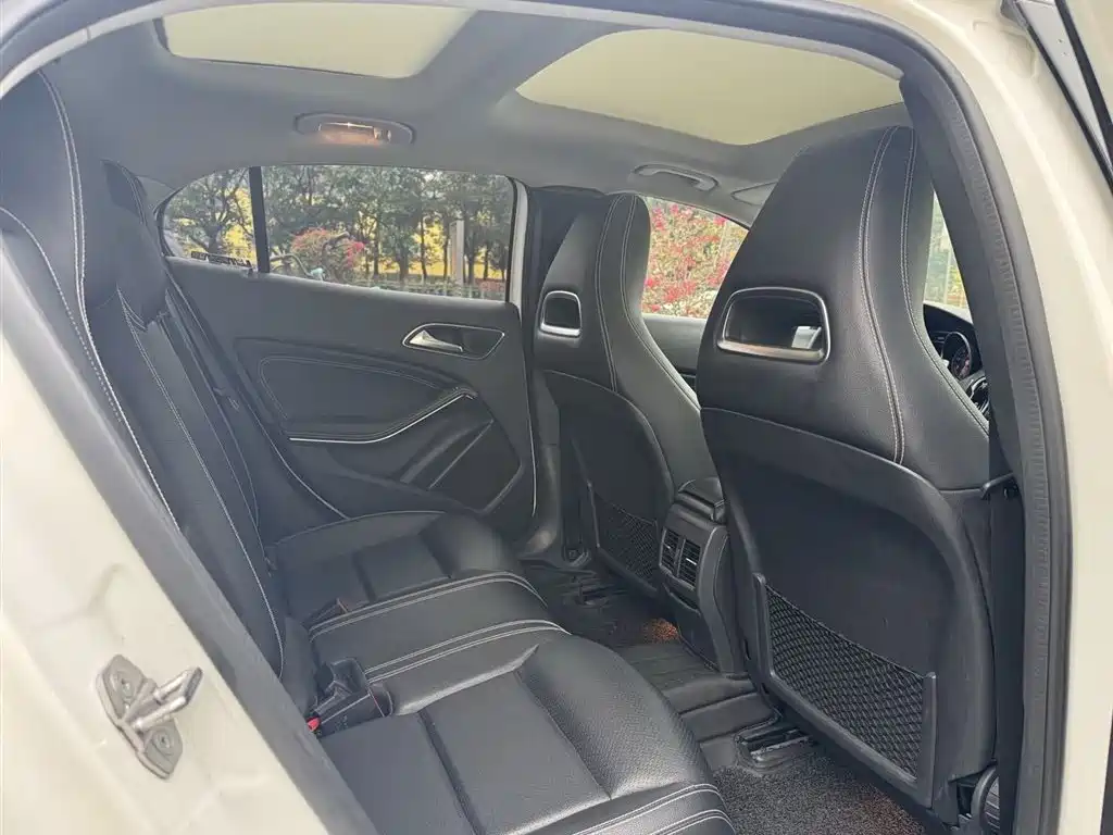 Mercedes-Benz GLA 2019 — фото 8