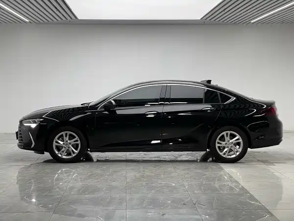 Buick Regal 2025