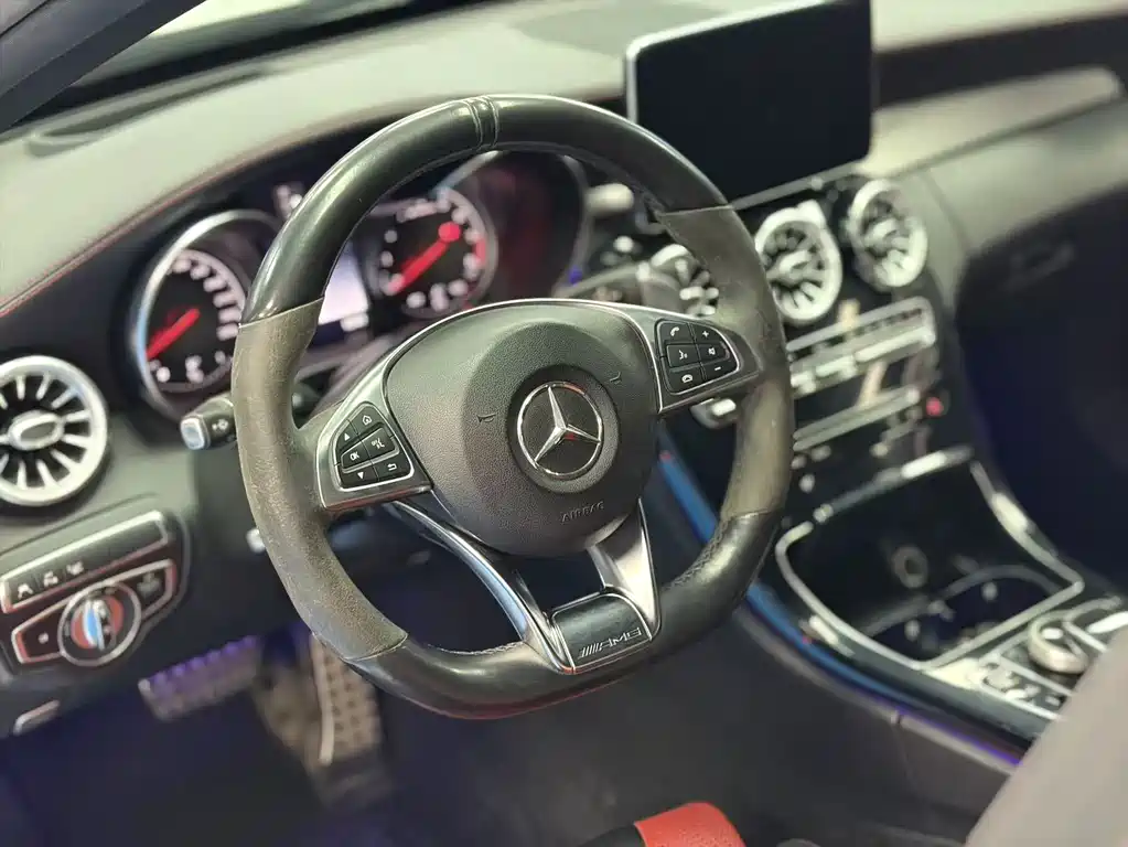 Mercedes-Benz C-Class AMG 2015 — фото 10