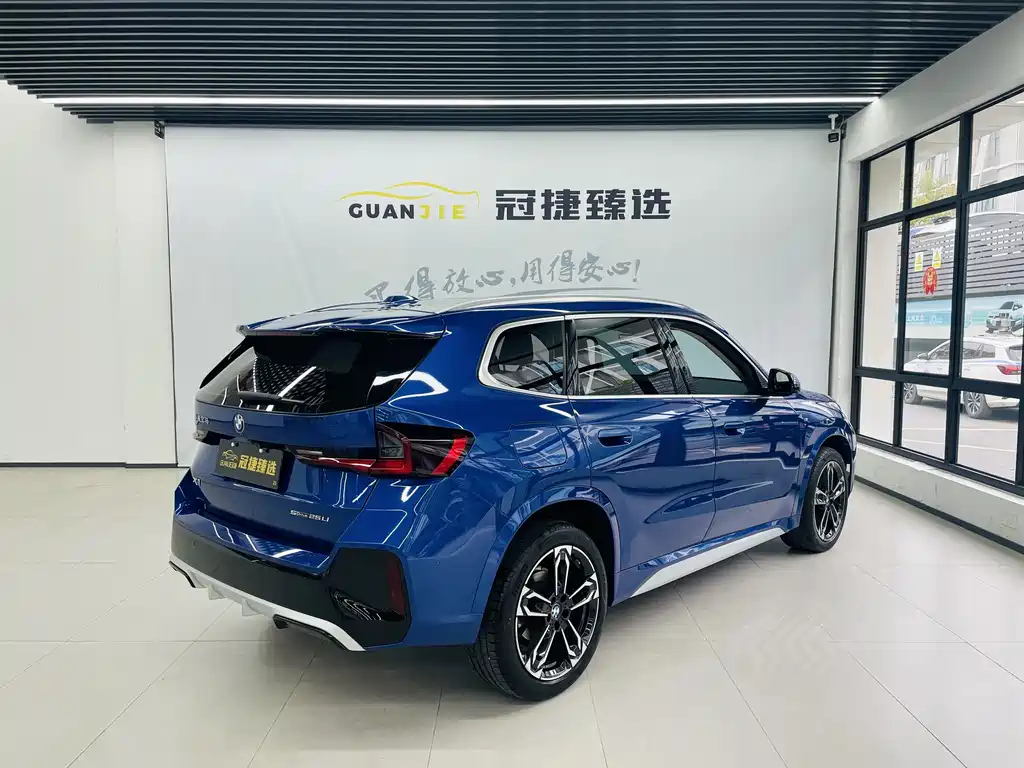 BMW X1 2023 — фото 16