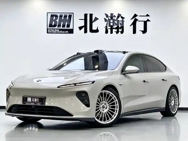 NIO ET7 2022